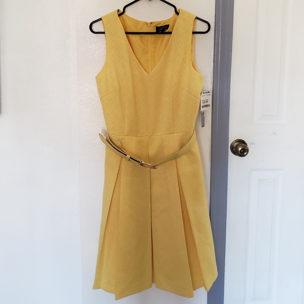 ❤ Yellow Dress with matching Belt, size 10